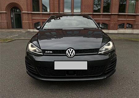 VW Golf Volkswagen 2.0 TDI BMT GTD GTD
