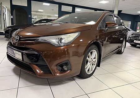 Toyota Avensis Touring Sports Business Edition/AHK/LED!