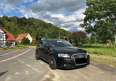 Audi A3 1.6 S line Sportpaket plus S line Sportpa...