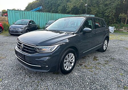 VW Tiguan Volkswagen Basis