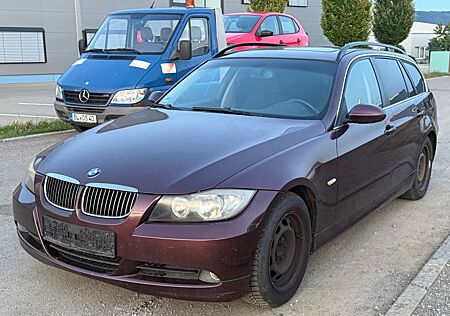 BMW 325i 325 Baureihe 3 Touring /AUTOMATIK/PANO/NAVI/