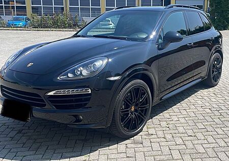 Porsche Cayenne Diesel Platinum Edition GTS Optik 21 Zol