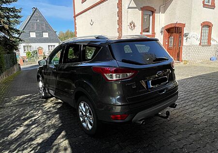 Ford Kuga 2,0 TDCi 4x4 110kW Titanium Titanium