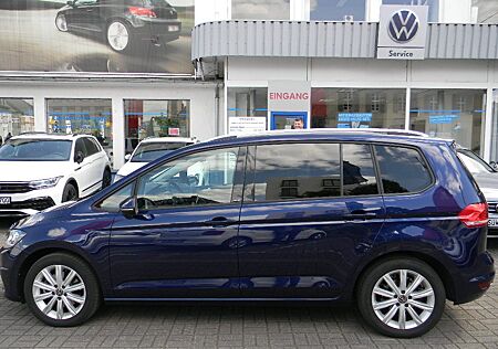 VW Touran Volkswagen United 1,5 TSI 7 GANG DSG 7 Sitze AHK