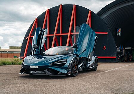McLaren 765LT Spider