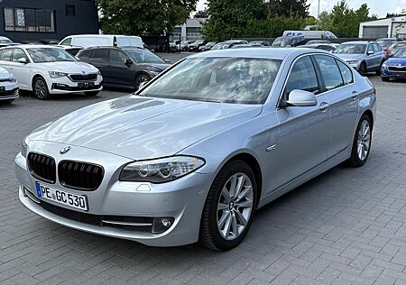 BMW 530d Head-up/Bi-Xenon/SHZ/Kamera/NAVI/Tempomat