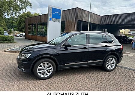 VW Tiguan Volkswagen Highline 4Motion SHZ/VCockpit/Navi/ACC