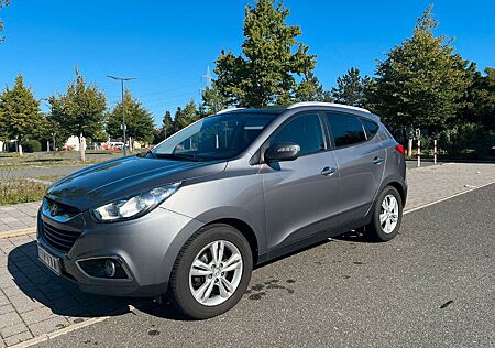 Hyundai ix35 2.0 CRDI HP DPF Style 4WD Automatik
