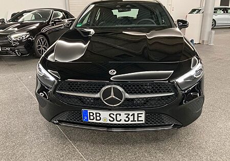 Mercedes-Benz A 250 e FAHRASSISTENZ+KAMERA+SITZHEIZUNG+LED