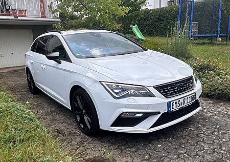 Seat Leon ST FR 2.0 TDI Black Matt Edition