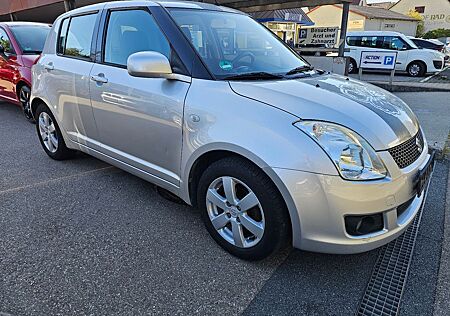 Suzuki Swift Lim. Comfort 1.Hand Tüv bei Kauf Neu