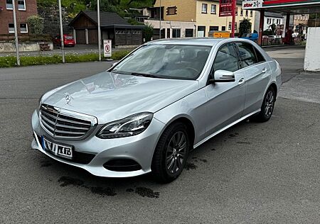 Mercedes-Benz E 220 E -Klasse Lim. BlueTec