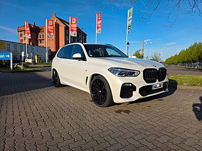 BMW X5 xDrive30d/MSport/Luftf/StHz/Pano/H&K/HeadUp