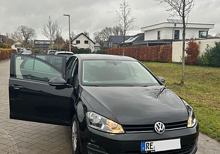 VW Golf Volkswagen 1.2 TSI DSG Trendline Trendline