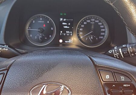 Hyundai Tucson 2.0 CRDi 135kW Premium 4WD Automatik ...