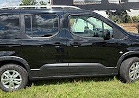 Peugeot Rifter Automatik 96 kW PureTech, L1 Allure