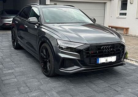 Audi SQ8 4.0 TFSI 23",B & O,Panorama,Carbon, AHK