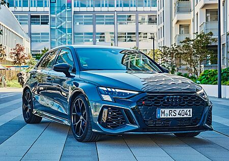 Audi RS3 2.5 TFSI S tronic quattro Sportback