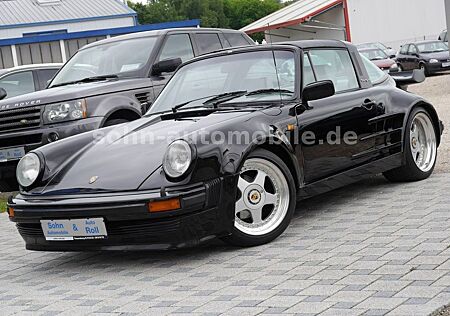 Porsche 911 Urmodell 911 Targa 3.0 Deutsch