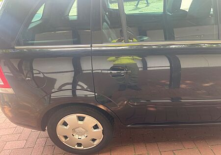 Opel Zafira 1.9 CDTI Edition 110kW Automatik Edition