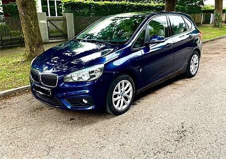 BMW 2er 225 Active Tourer 225xe iPerformance Steptro...