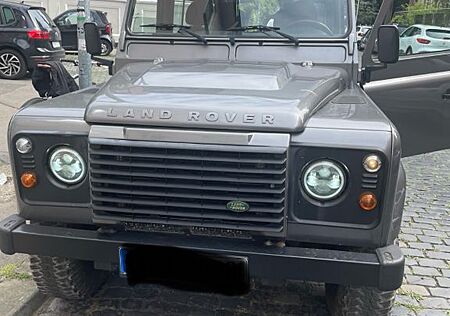 Land Rover Defender 90 Td4 Station Wagon S