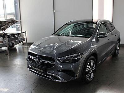 Mercedes-Benz GLA 200 Progressive LED Panorama el. Heckklappe
