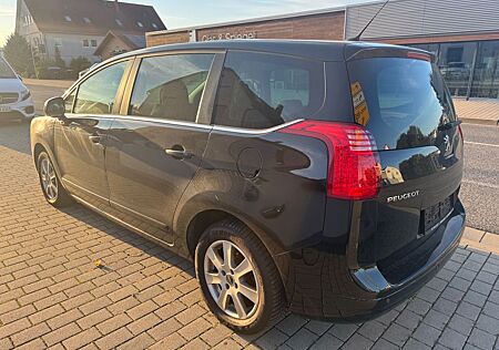 Peugeot 5008 Platinum/TÜV§INSPEKTIONNEU/PANO