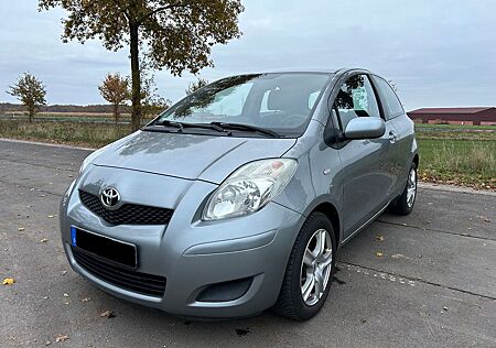 Toyota Yaris , 1. Hand, 101 PS, Klimaanlage defekt