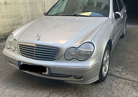 Mercedes-Benz C 320 AVANTGARDE Avantgarde