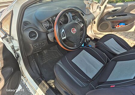 Fiat Punto 1.2 8V POP POP