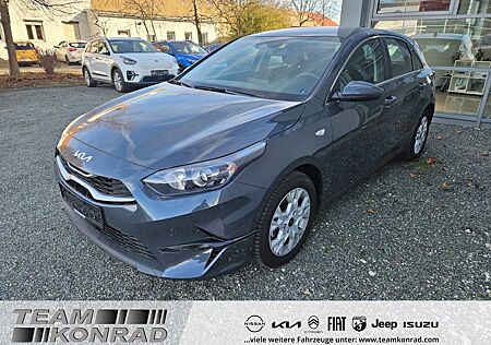 Kia Cee'd Ceed Vision 1.5 T-GDI 5T DCT7 VIS KOMF+ (NAV) Na