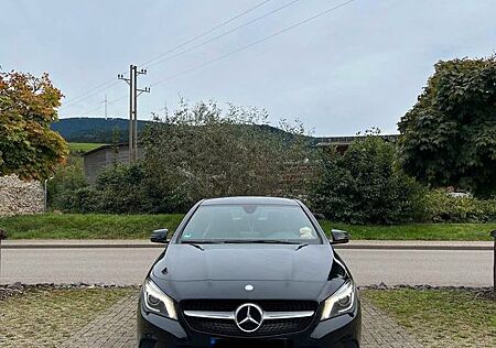 Mercedes-Benz CLA 220 CDI DCT Urban Urban