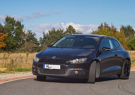 VW Scirocco Volkswagen 2.0 TDI 130kW DSG -TÜV 07/27