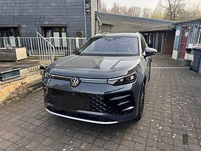 Volkswagen Tayron 2.0 TDI 4M R-Line Pamo,AHK,Standh.