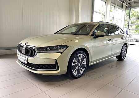 Skoda Superb Combi 1.5 eTSI Matrix Navi 360° AHK LM18