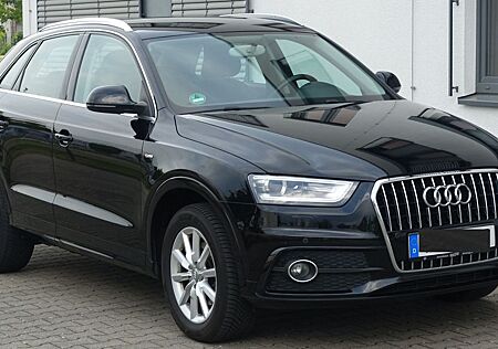 Audi Q3 2.0 TDI -Brilliantschwarz S-Line AHK