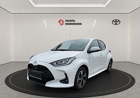 Toyota Yaris Hybrid Team D 1.5 LED+RFK+CARPLAY+SOFORT