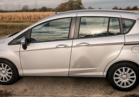 Ford B-Max 1,6 Ti-VCT 77kW SYNC Edition PowerShif...