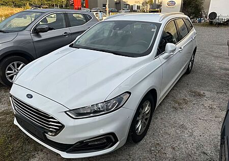 Ford Mondeo Turnier Titanium*Neu Motor*Rechnung 7000