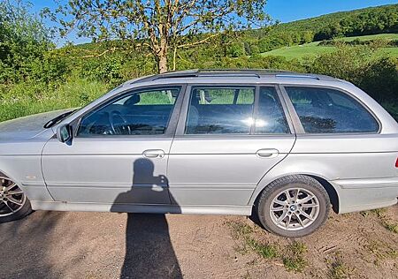 BMW 520i touring -