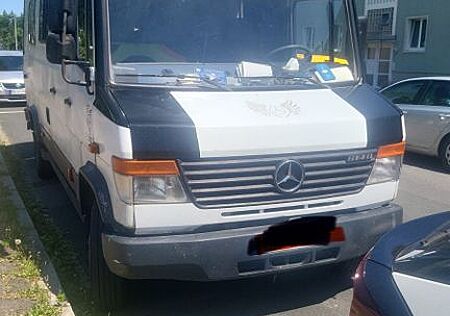 Mercedes-Benz Vario