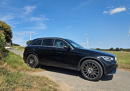 Mercedes-Benz GLC 220 d 4MATIC AMG Line, 1 Jahr Garantie!