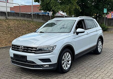 VW Tiguan Volkswagen Highline Virtuell Cockpit Automatik PDC