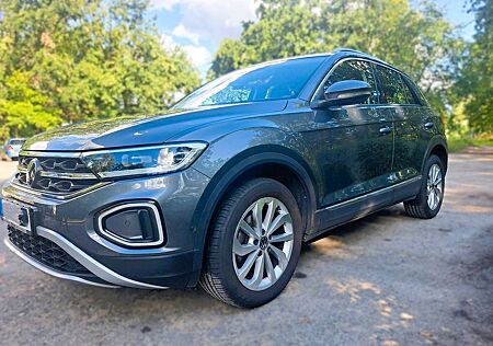 VW T-Roc Volkswagen 1.5 TSI OPF DSG Style 2022