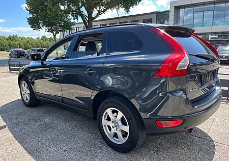 Volvo XC 60 XC60 2.4D Momentum