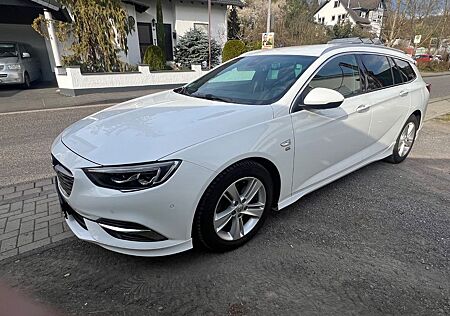 Opel Insignia B Sports Tourer Innovation OPC LINIE