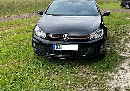VW Golf Volkswagen 2.0 TSI GTI DSG Cabriolet GTI