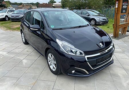Peugeot 208 PureTech HU-NEU/Doppelbereifung/Klimaanlage