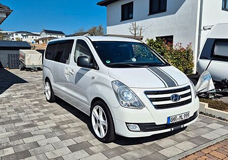 Hyundai H-1